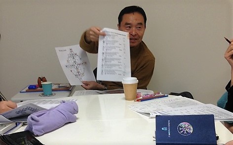 幸せ感じる「１３の月の暦」